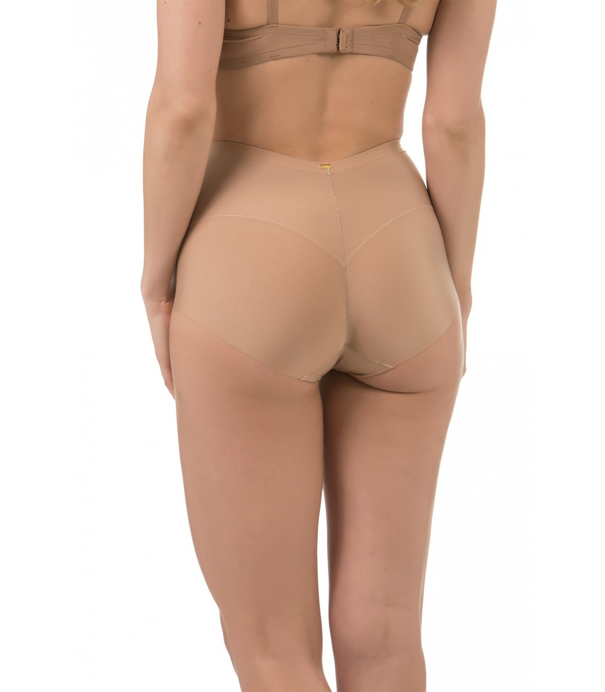 CUECA MUITO ALTA INVISÍVEL