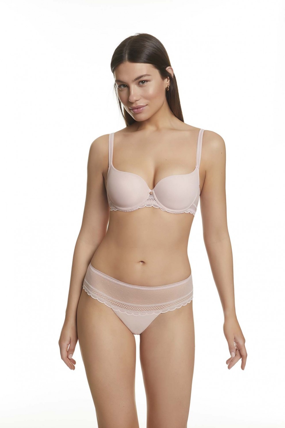 ESSENTIAL MOULDED BRA