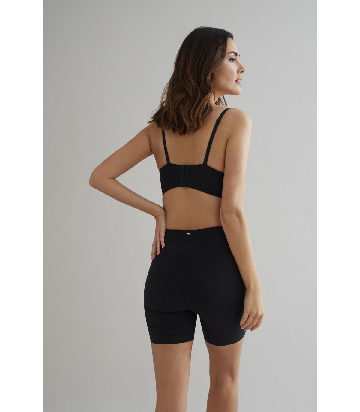 GIRDLE SHORTY TROUSERS