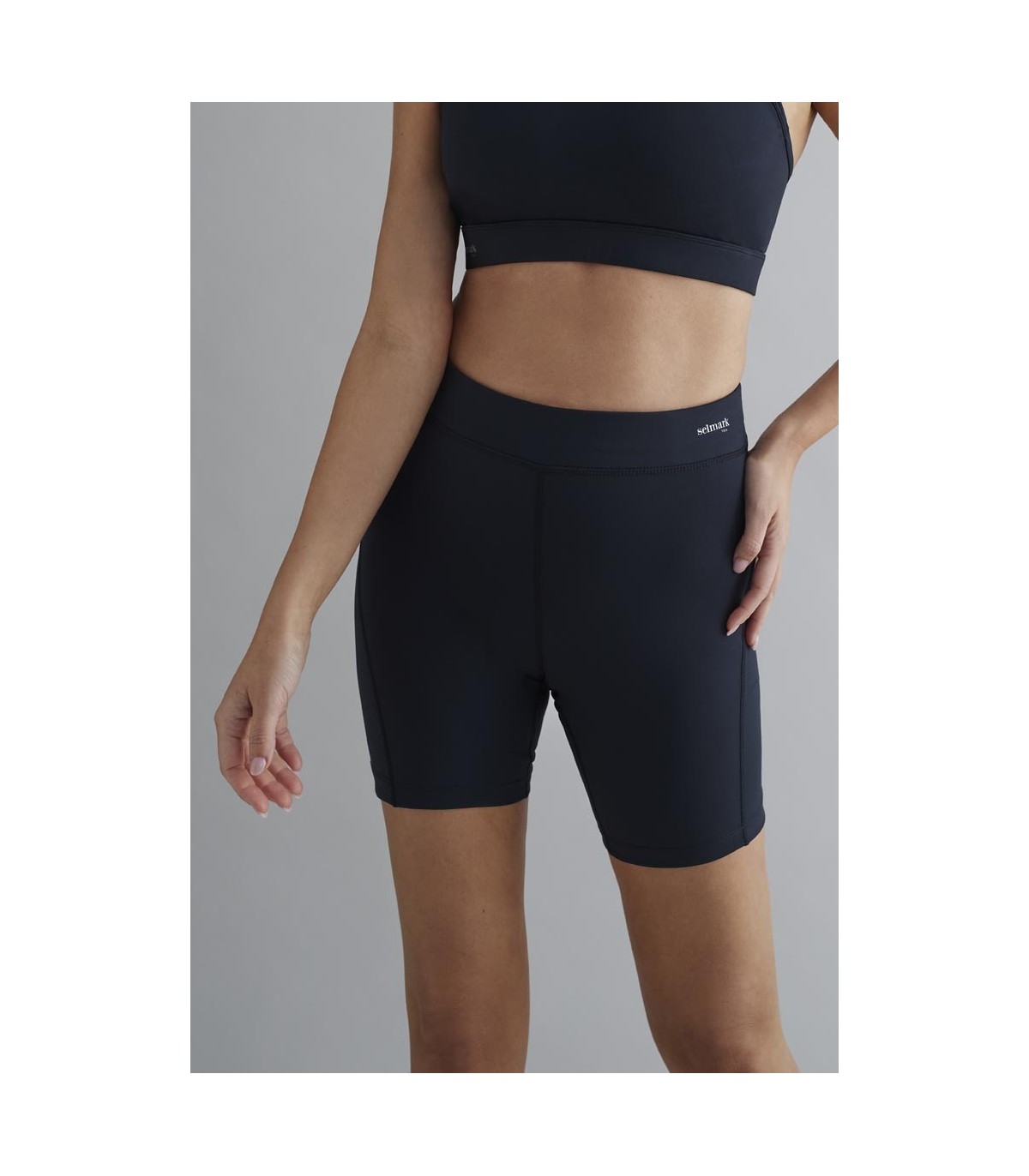 SHORT DEPORTIVO