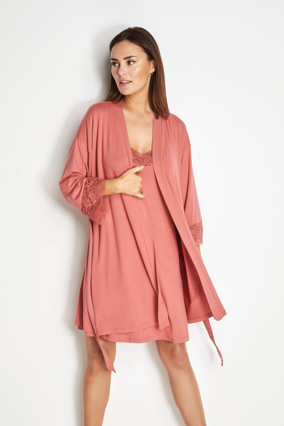 DRESSING GOWN