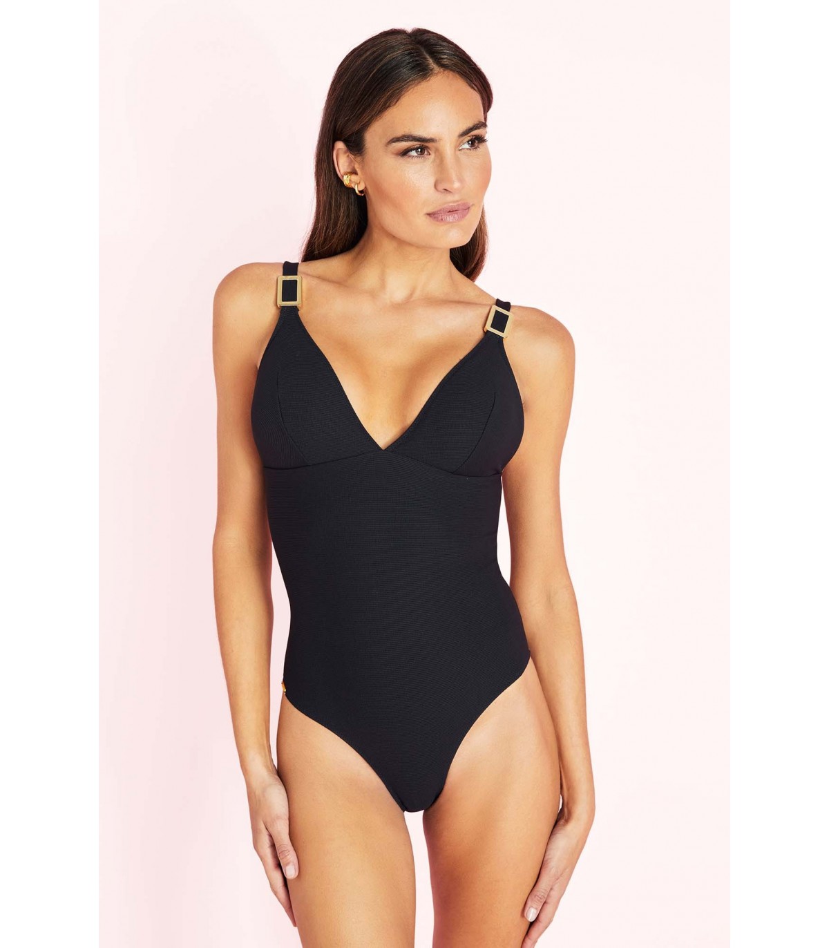 BAÑADOR ESCOTE TRIANGULAR