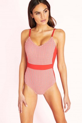 WIRELESS SQUARE NECKLINE SWIMSUIT