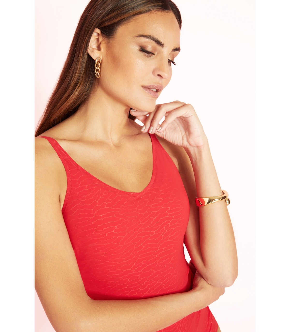 BAÑADOR ESCOTE PICO SIN ARO