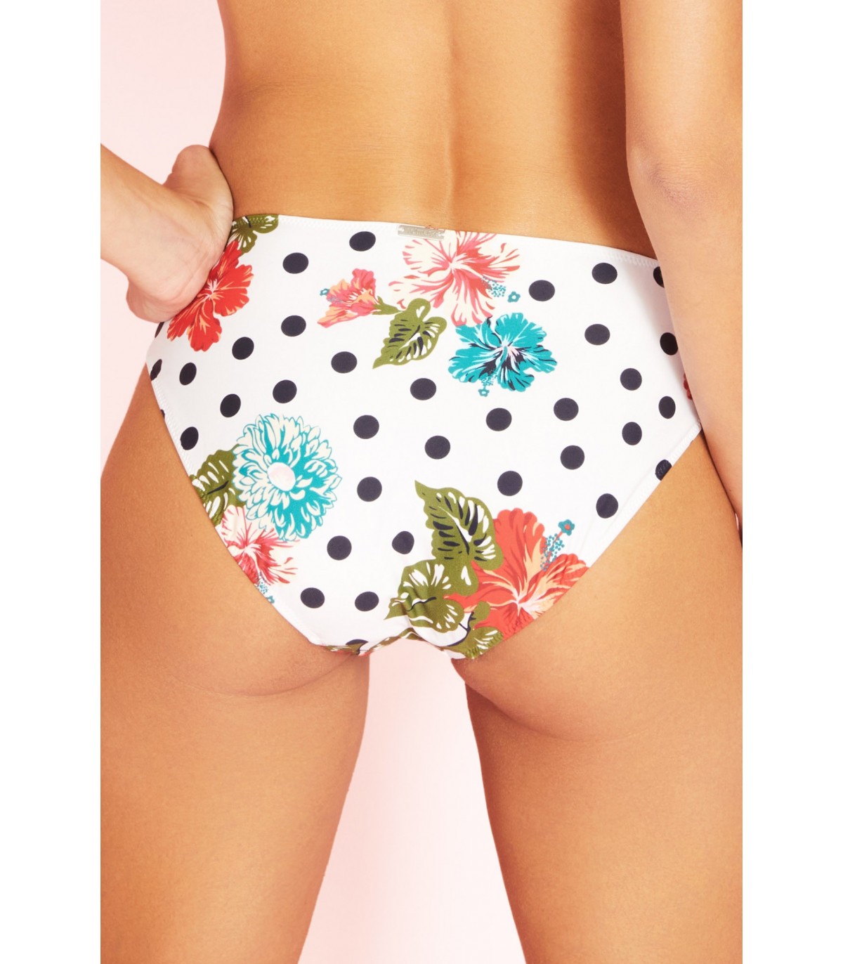 BIKINI BOTTOM