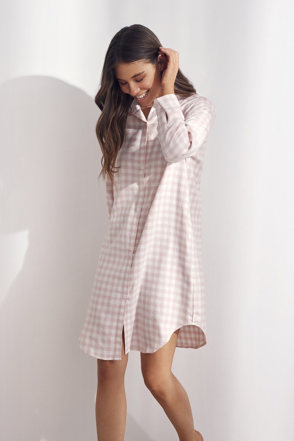 LONG SLEEVED NIGHTGOWN