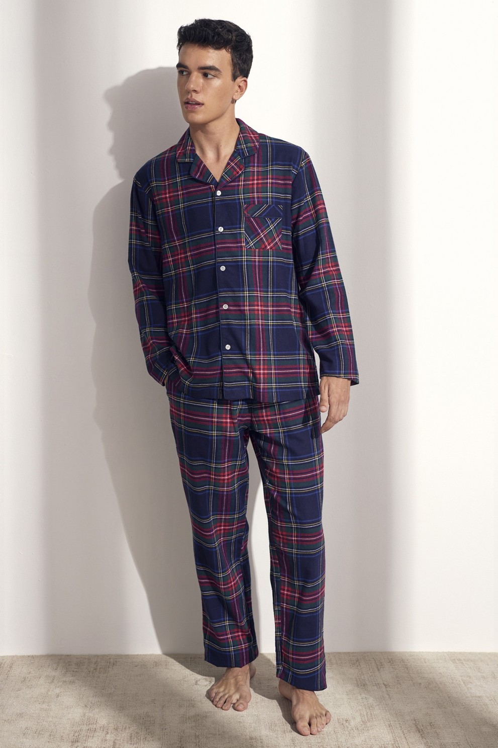 PIJAMA COM CAMISA