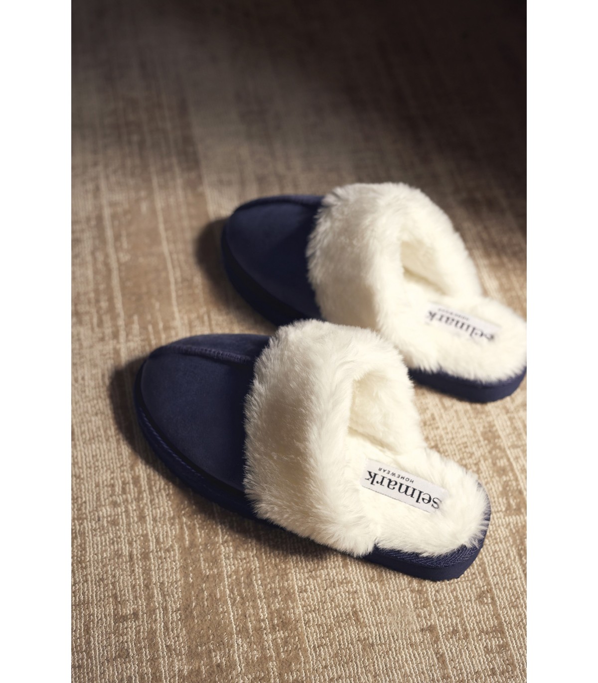 SLIPPERS