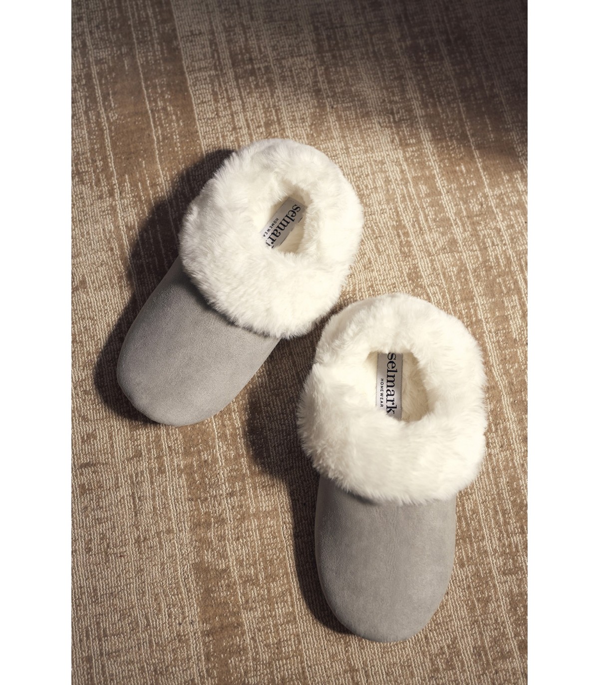 SLIPPERS