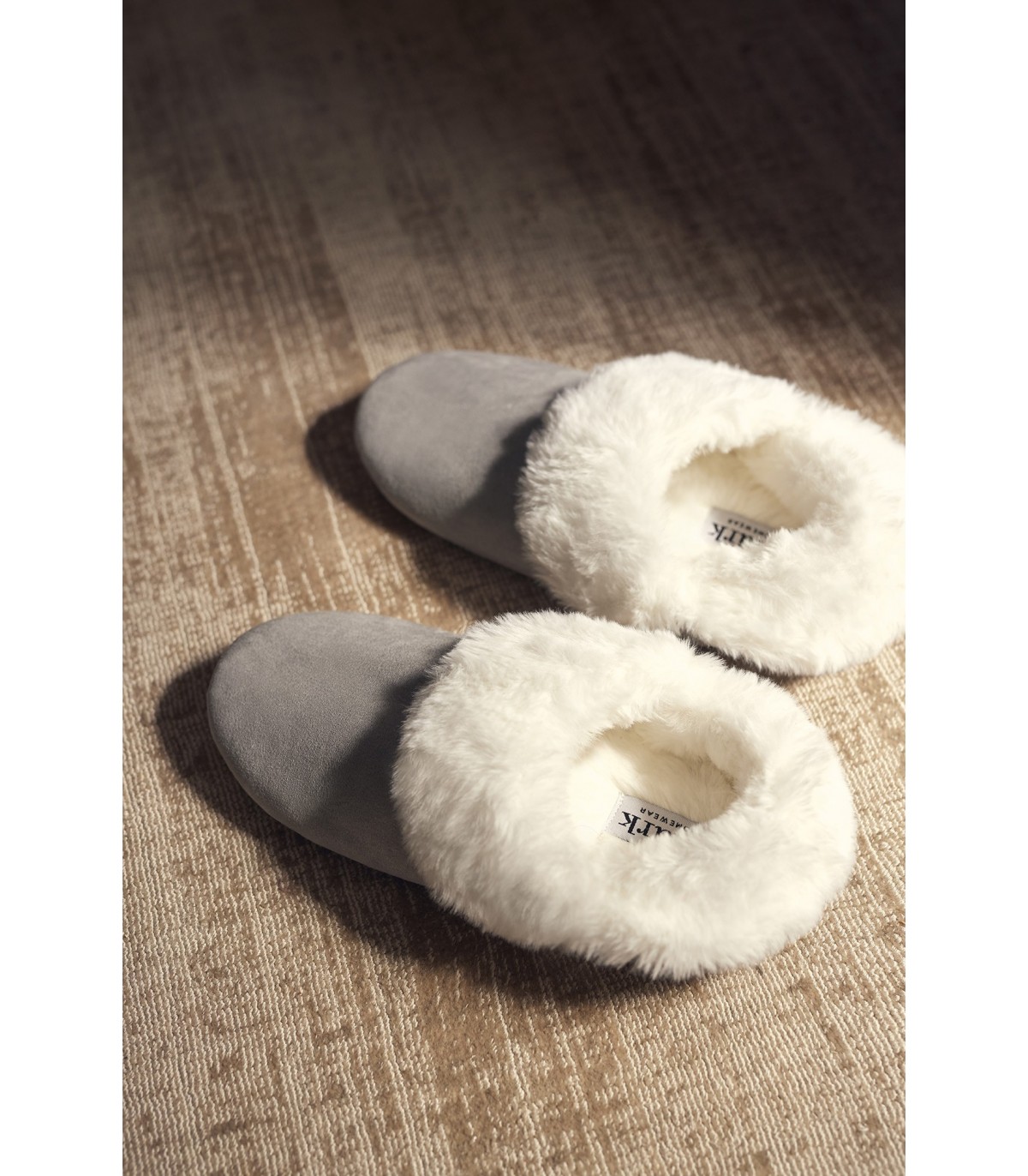 SLIPPERS