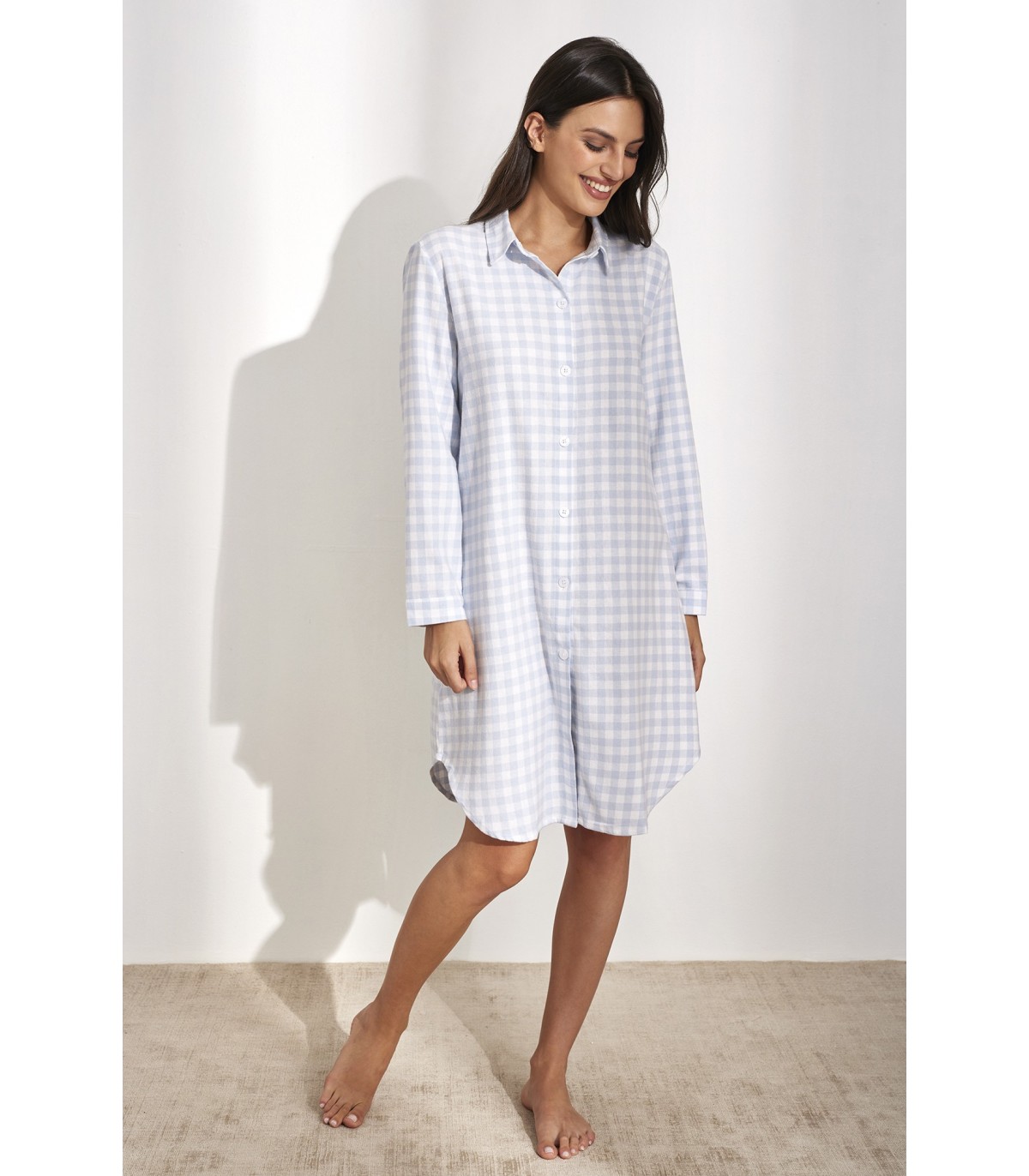 LONG SLEEVED NIGHTGOWN