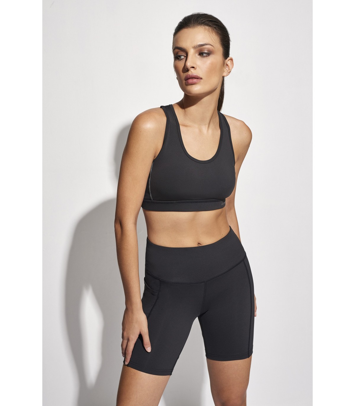 SPORTY TOP  PILAR RUBIO