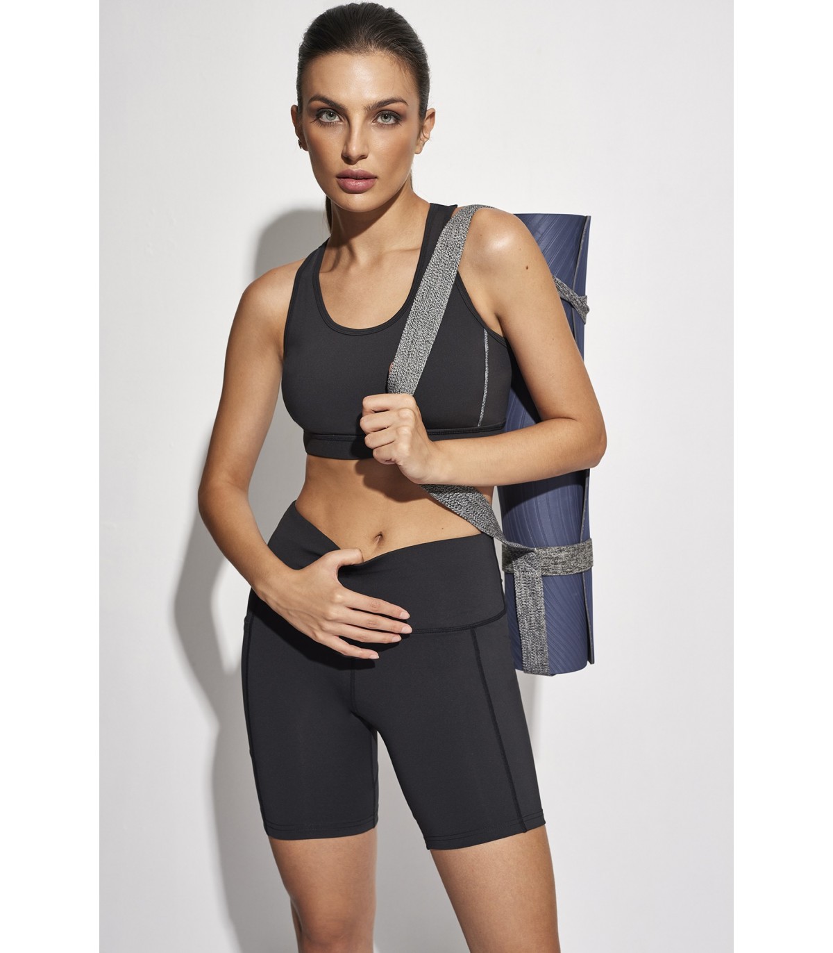 SPORTY TOP  PILAR RUBIO