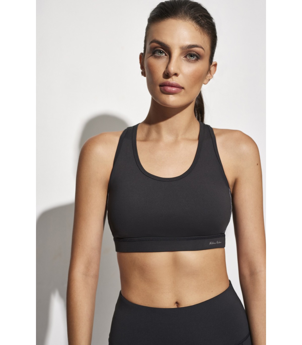 SPORTY TOP PILAR RUBIO