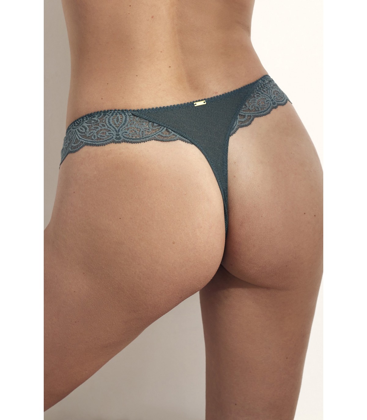 THONG