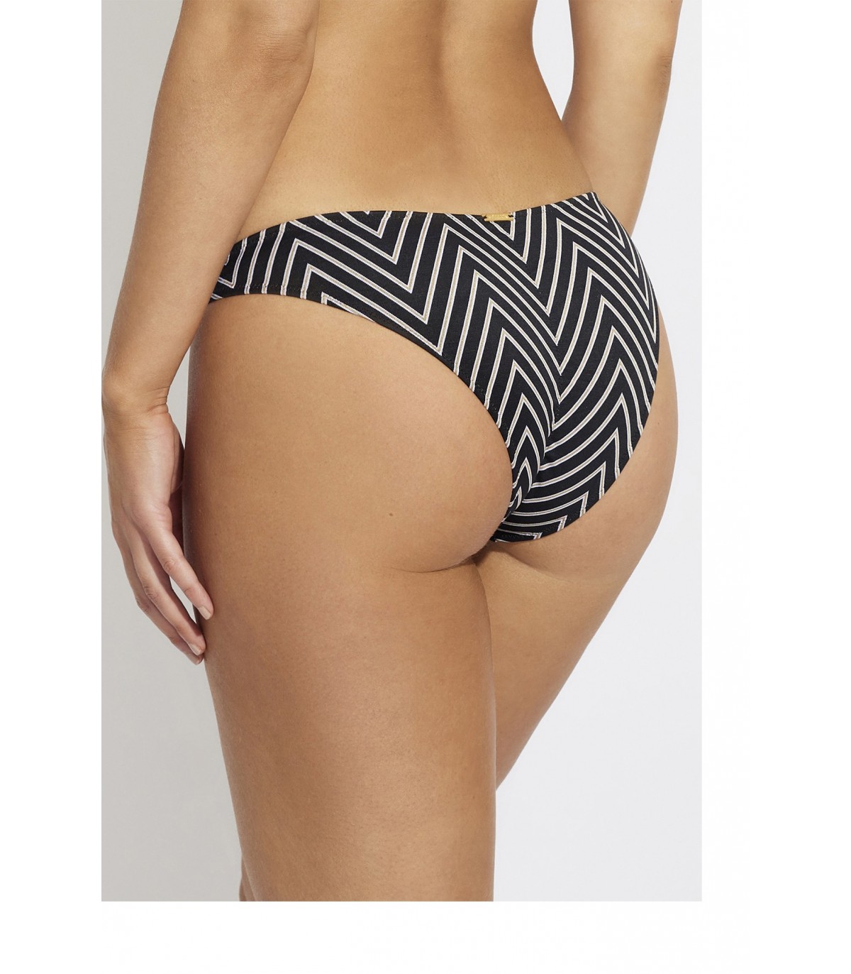 CUECA DE BIKINI BRASILEIRA