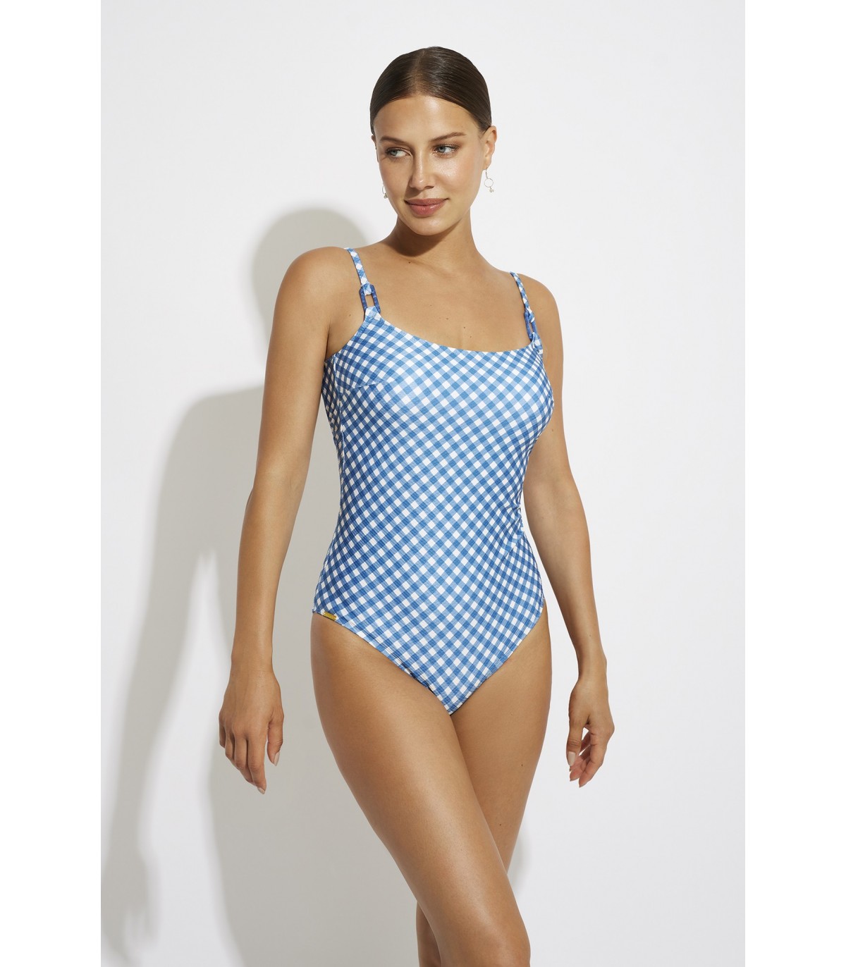 WIRELESS SQUARE NECKLINE SWIMSUIT