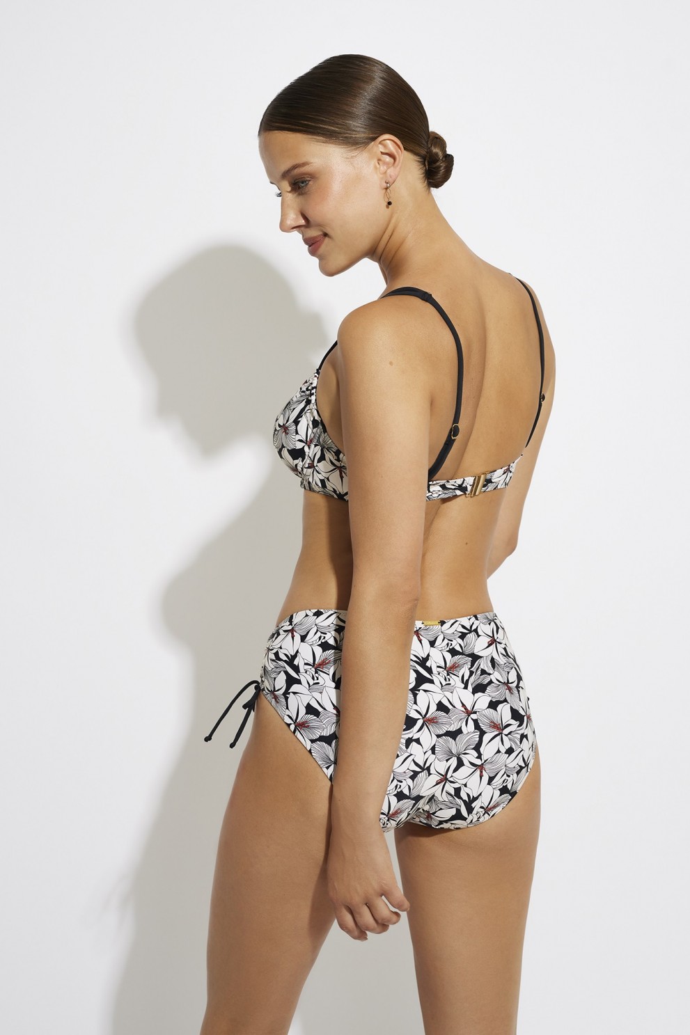 CUECA DE BIKINI ALTA