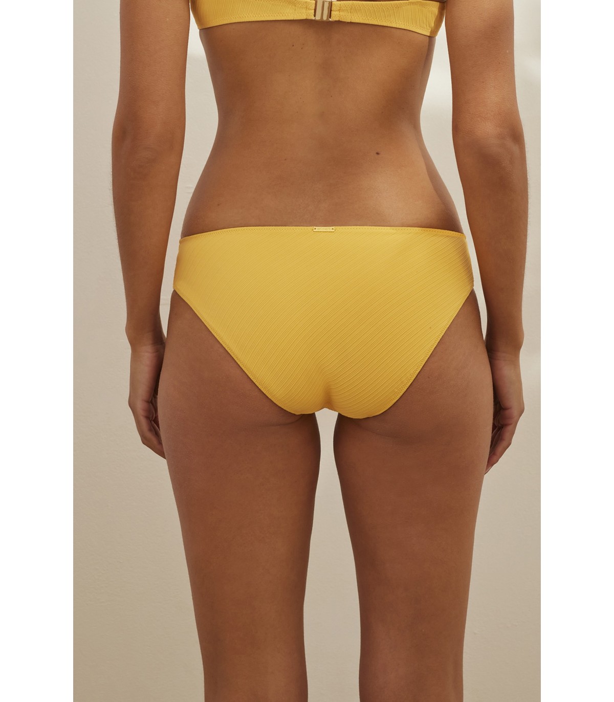 BIKINI BOTTOM